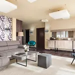 Хотел орес бутик 5*