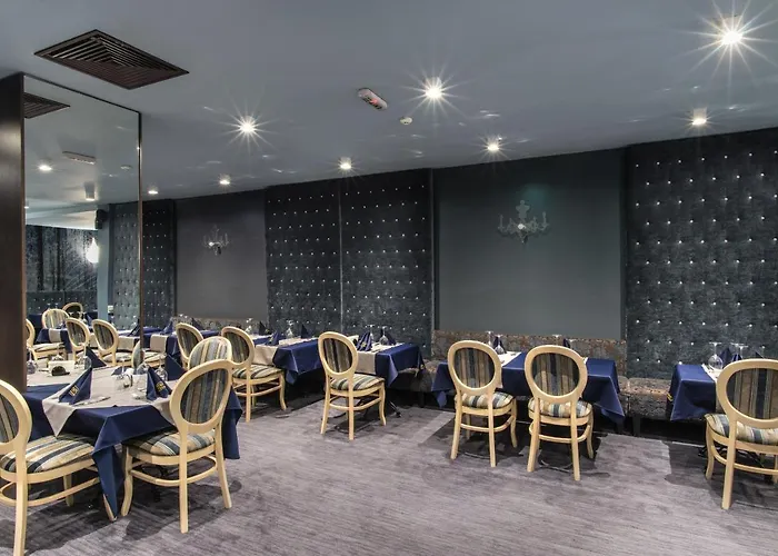 Отель Ores Boutique